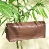 شنطة كتف شولدر جلد طبيعي بقري – تجزيعات تمساح بني مع يد سلسلية | Brown Croc Embossed Cowhide Shoulder Bag – Chain Handle Handmade